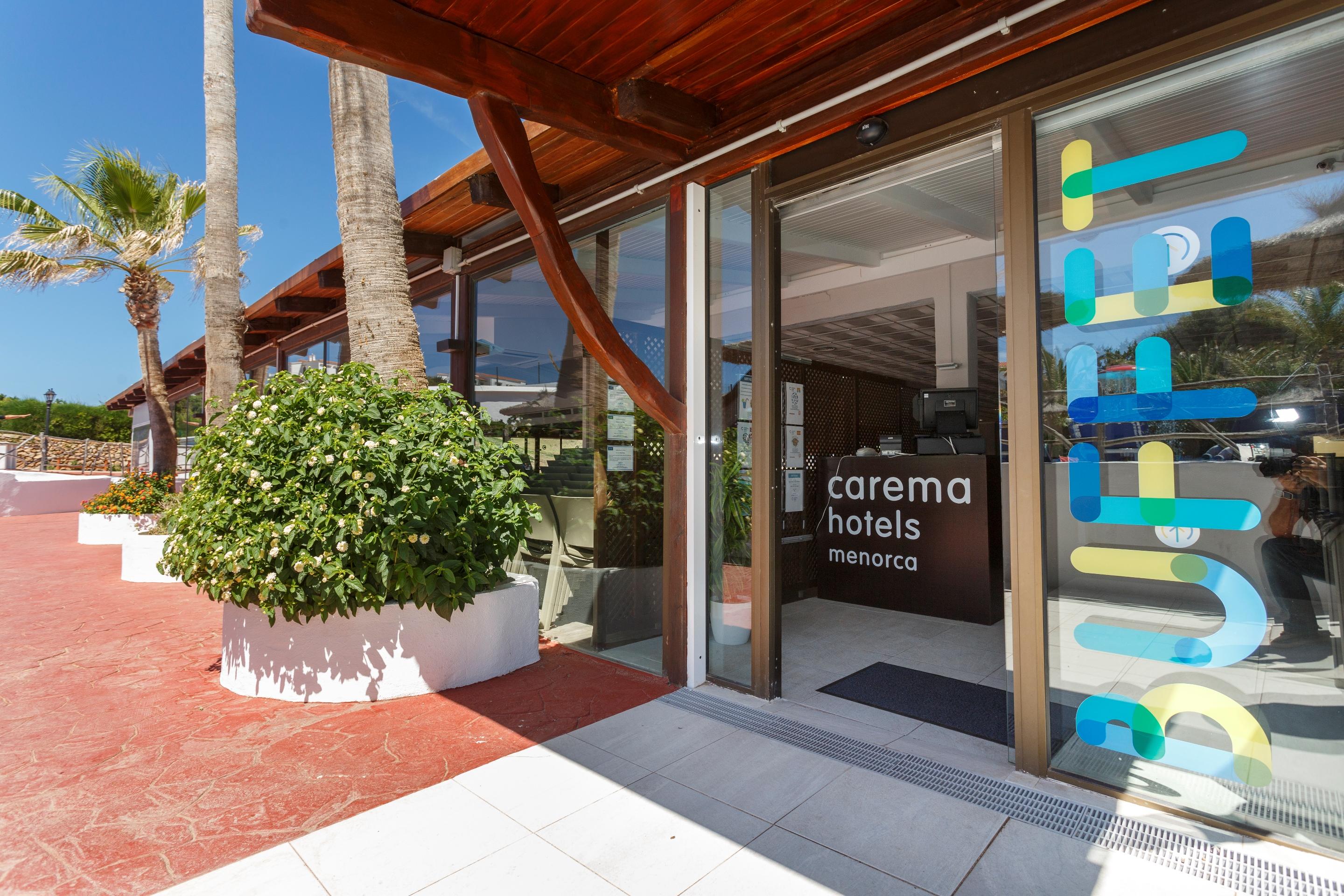 Fergus Club Carema Splash Playas De Fornells 레스토랑 사진