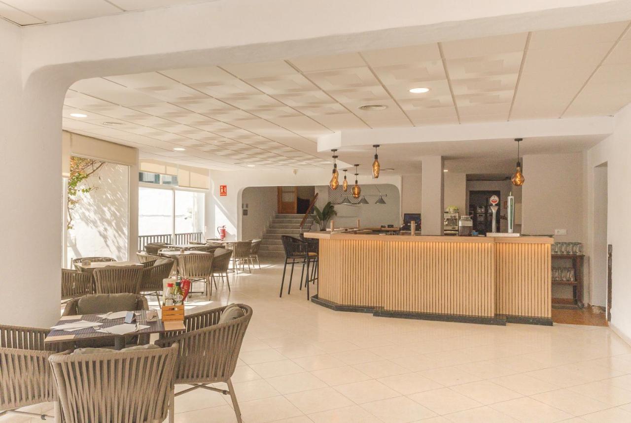 Fergus Club Carema Splash Playas De Fornells 외부 사진